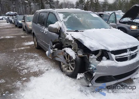 2013 Dodge Grand Caravan Sxt z USA, uszkodzony, nr VIN 2C4RDGCG8DR773078